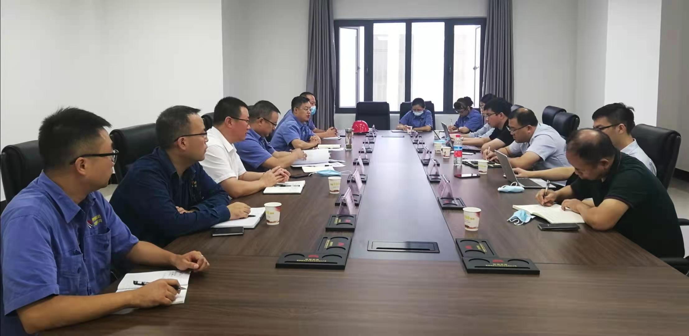 冶金工業(yè)規(guī)劃研究院來漢鋼公司開展釩鈦礦資源利用調(diào)研