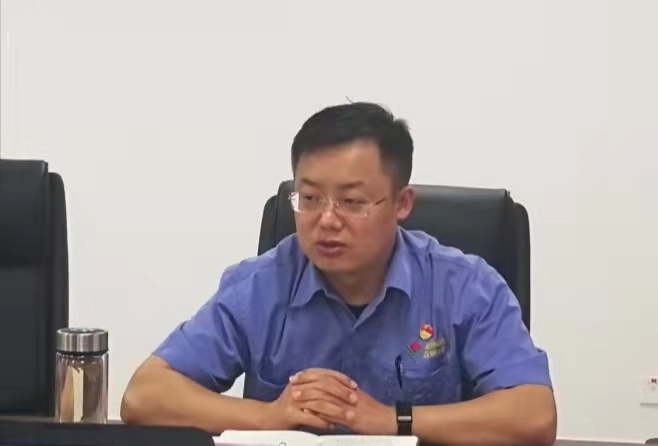 冶金工業(yè)規(guī)劃研究院來漢鋼公司開展釩鈦礦資源利用調(diào)研
