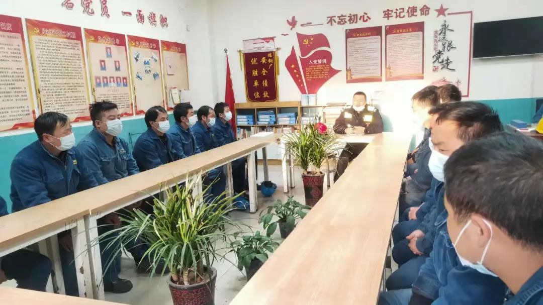 交通安全月！煉鋼廠“拍了拍”你