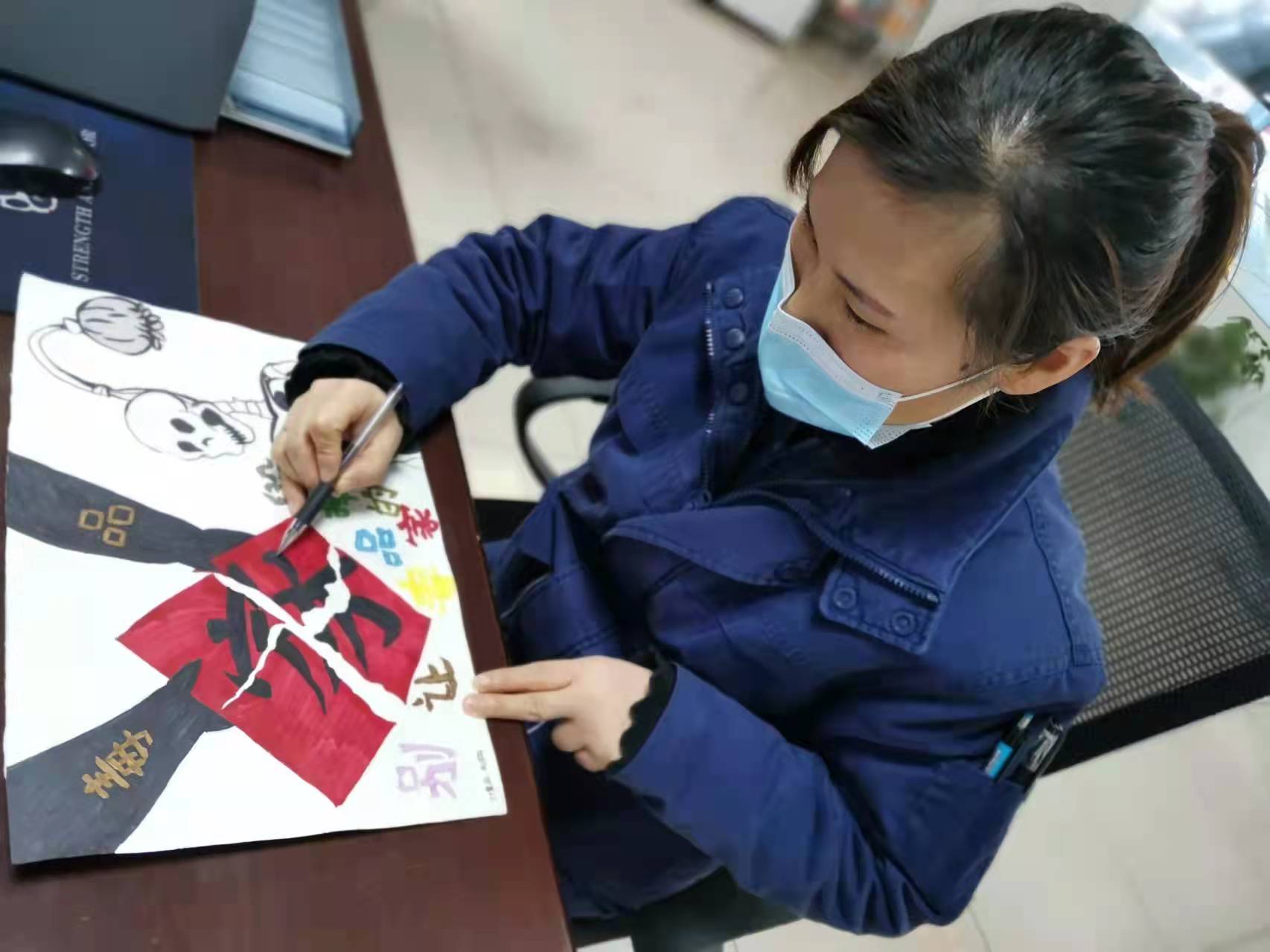 “巾幗女將”胡林：檢斤一線柔肩挑重?fù)?dān)
