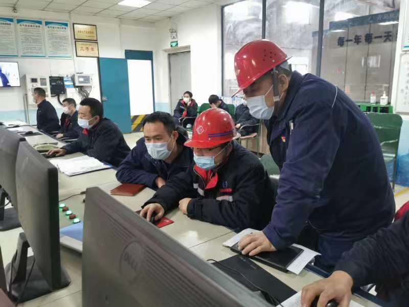 找準痛點除短板 抓住關鍵促提升--燒結廠全面開啟“三問三思”大討論活動紀實