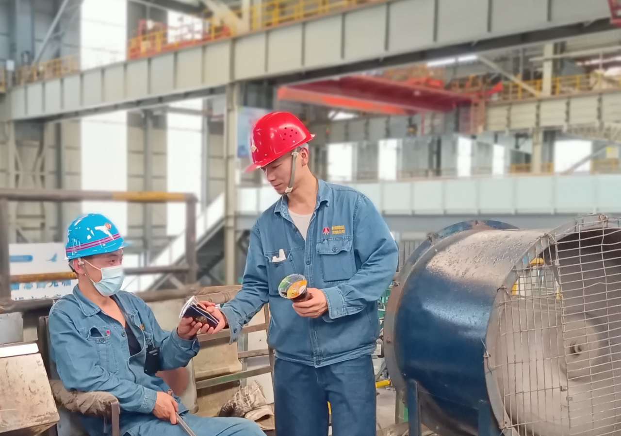 軋鋼廠“四到位”  扎實(shí)開(kāi)展防暑降溫工作
