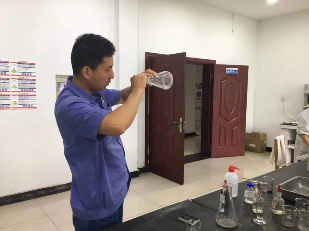 初心不忘，砥礪前行——記計(jì)量檢驗(yàn)中心黨員李軻