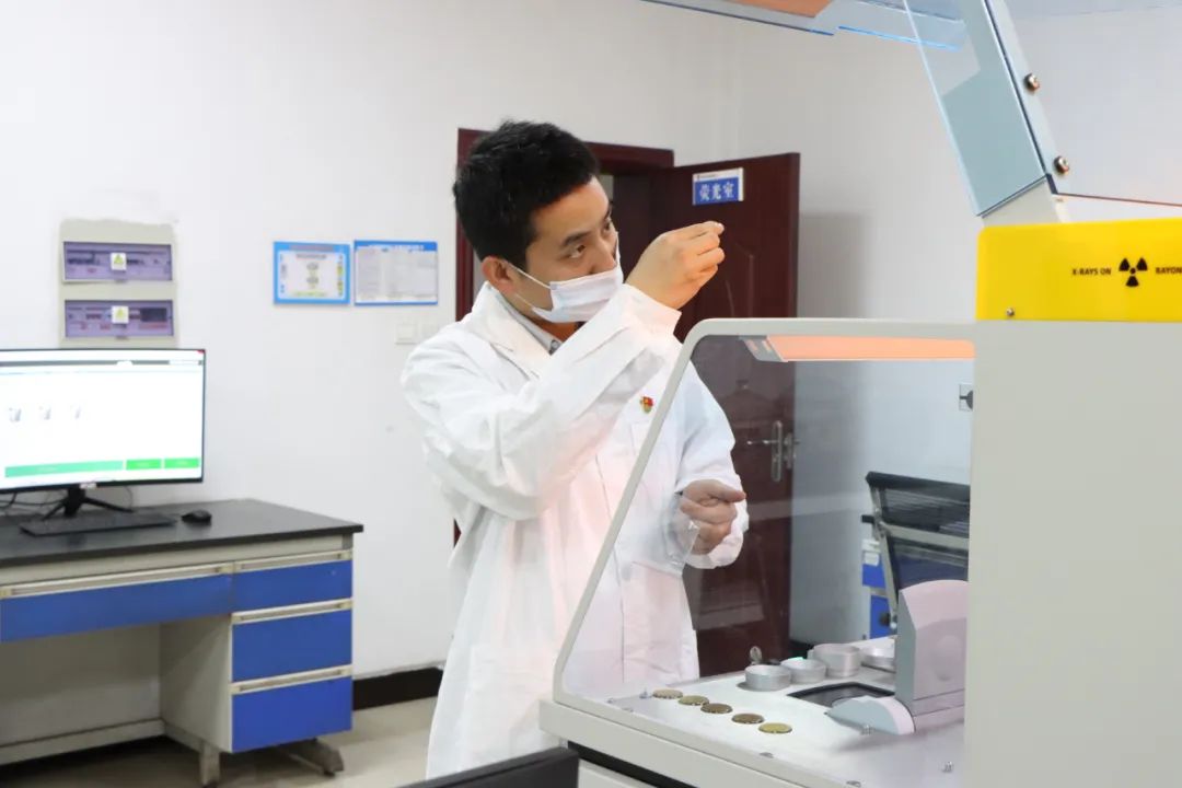 初心不忘，砥礪前行——記計(jì)量檢驗(yàn)中心黨員李軻