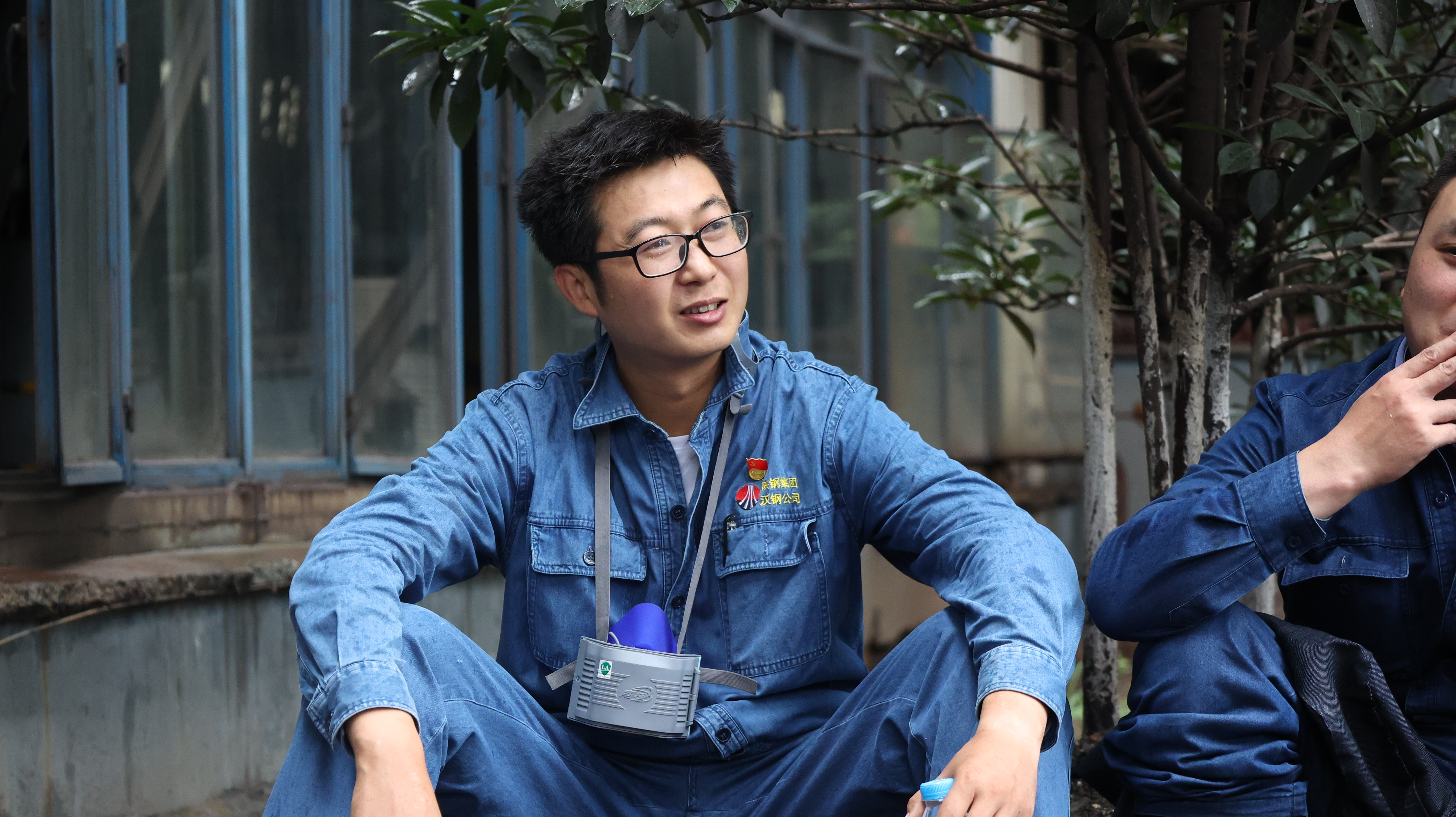 七月里最靚麗的風(fēng)景線  ——軋鋼廠高線車間加熱爐清渣掠影