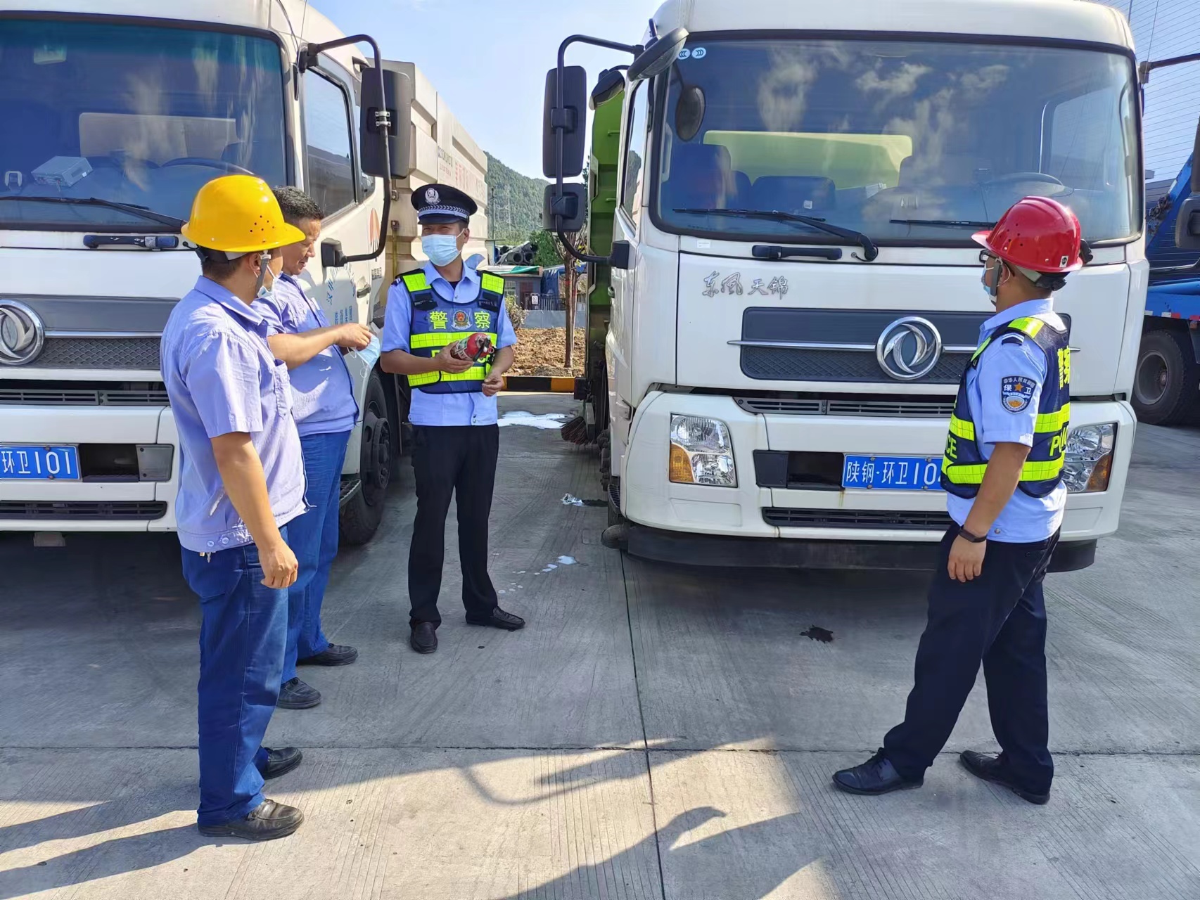 七月流火燃激情 一線堅(jiān)守戰(zhàn)高溫