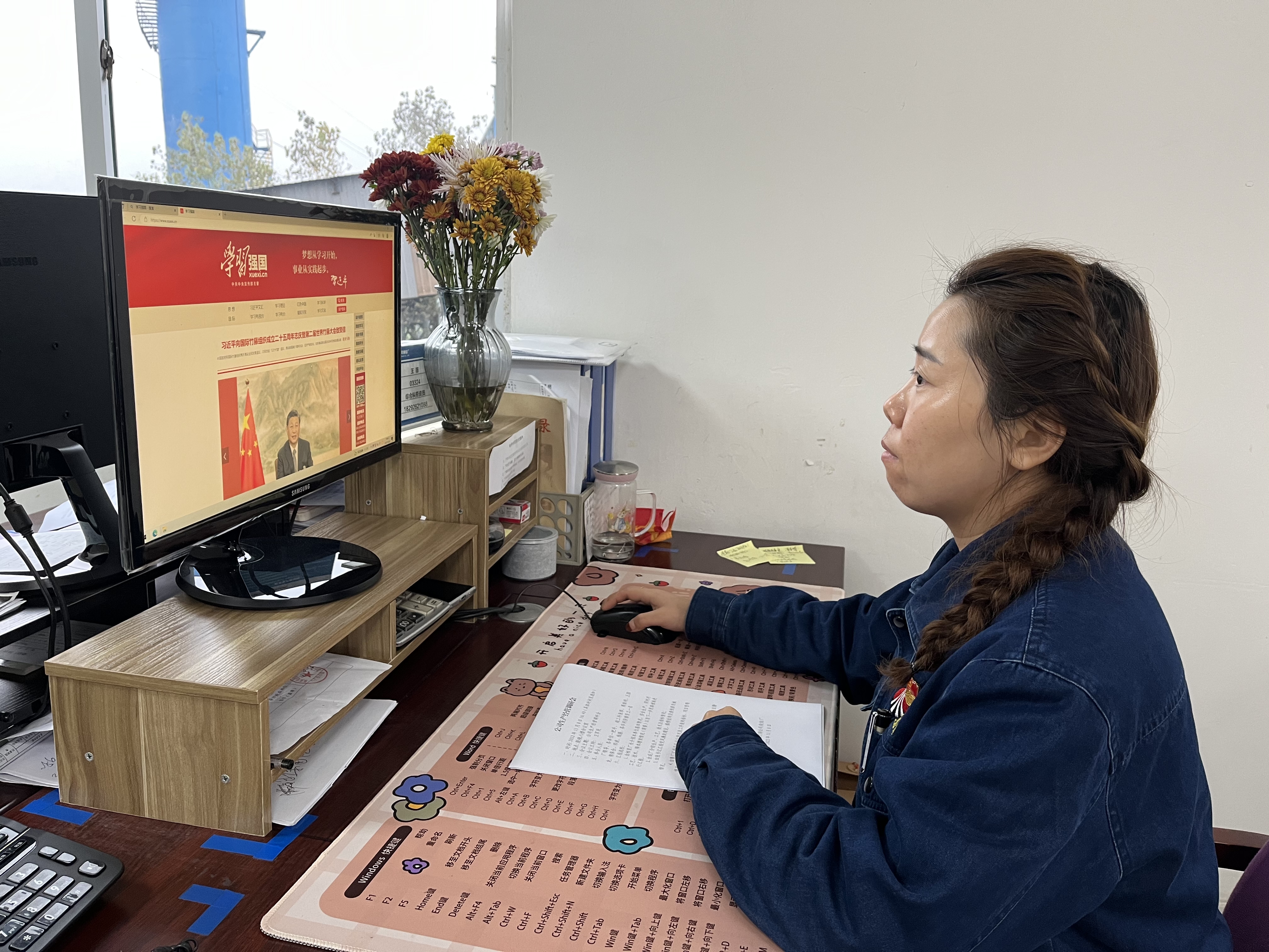 今天，我們把鏡頭對準(zhǔn)自己