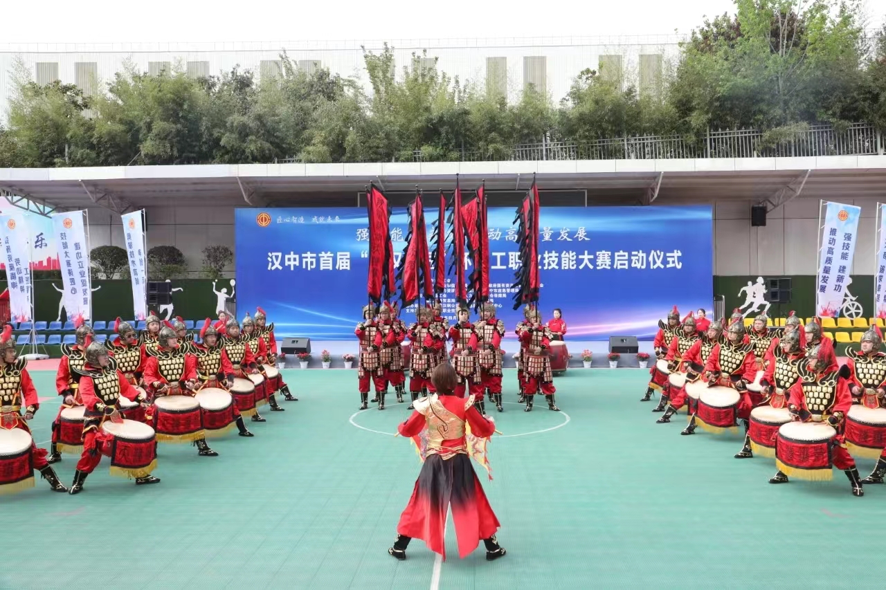 圍繞中心服務(wù)大局，助力公司降本、提質(zhì)、增效