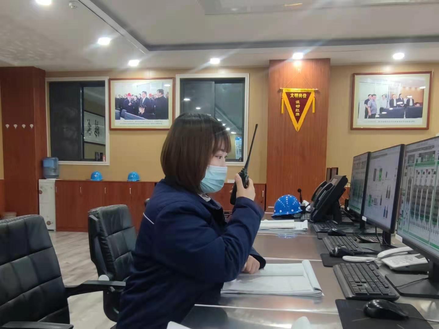 檢修現(xiàn)場“三重色” 重拳出擊紅五月
