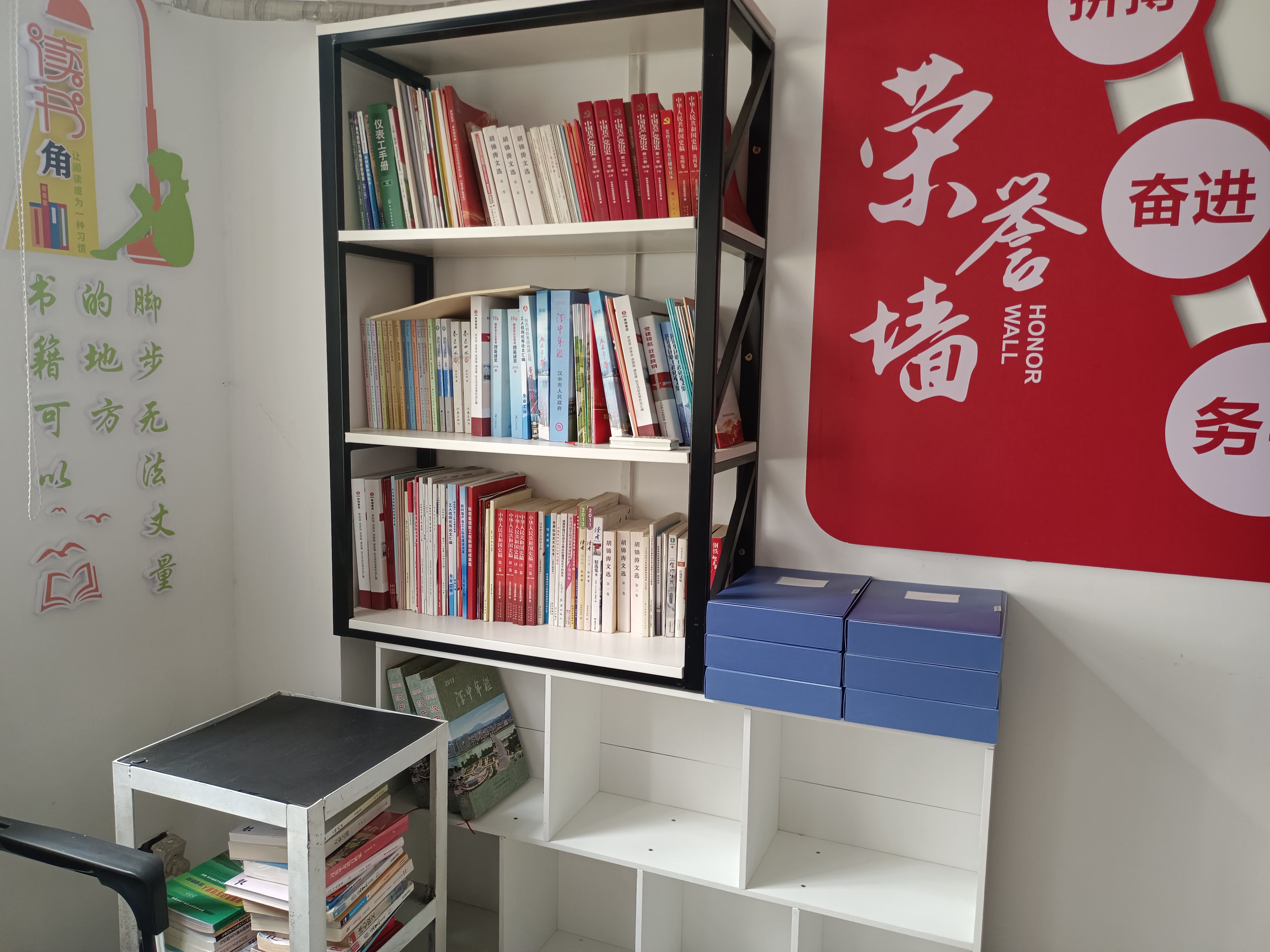 這份盛夏“套餐”，暖心聚力促生產(chǎn)