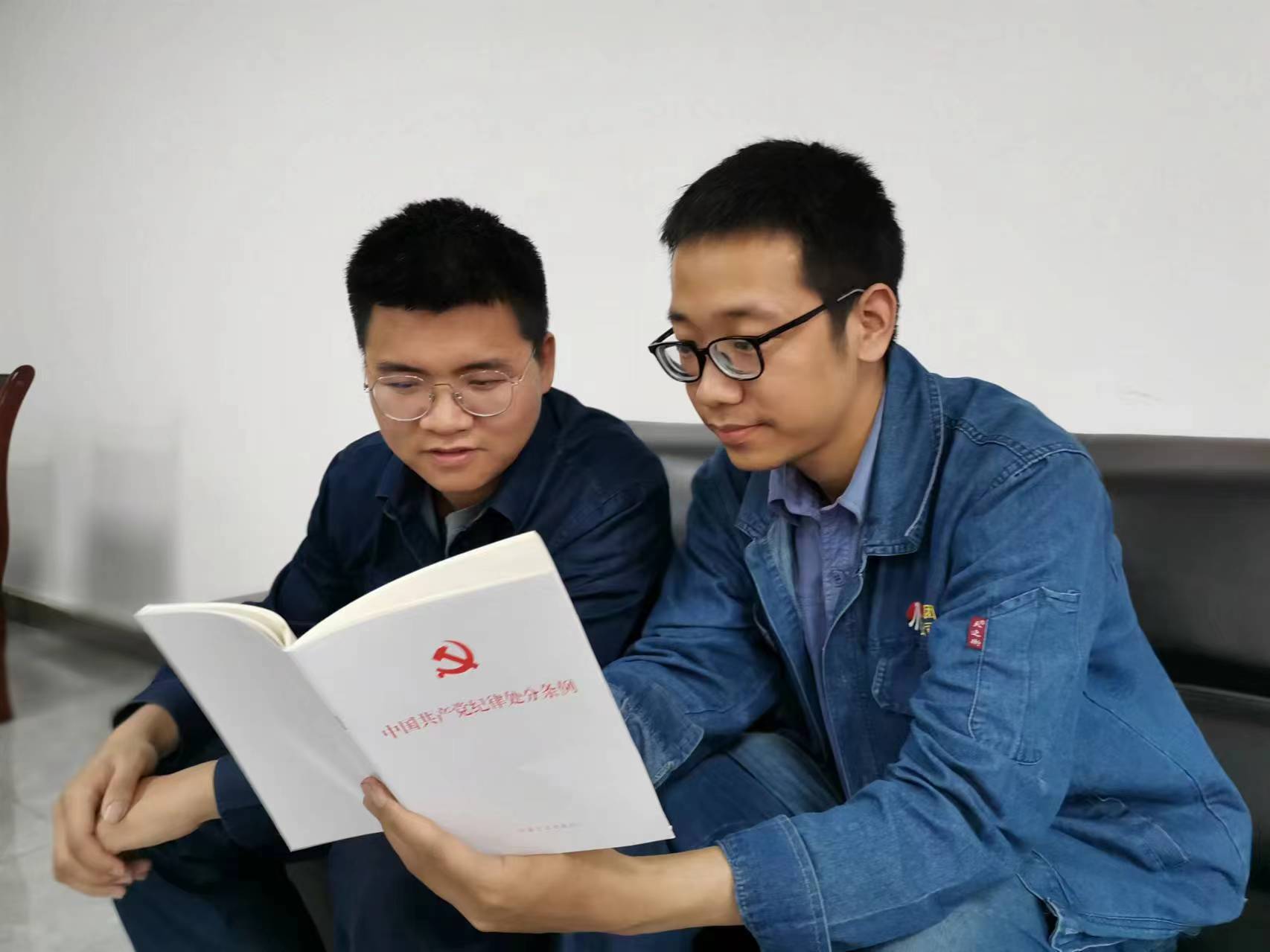 “三步走”讓黨紀學習教育“蔚然成風”