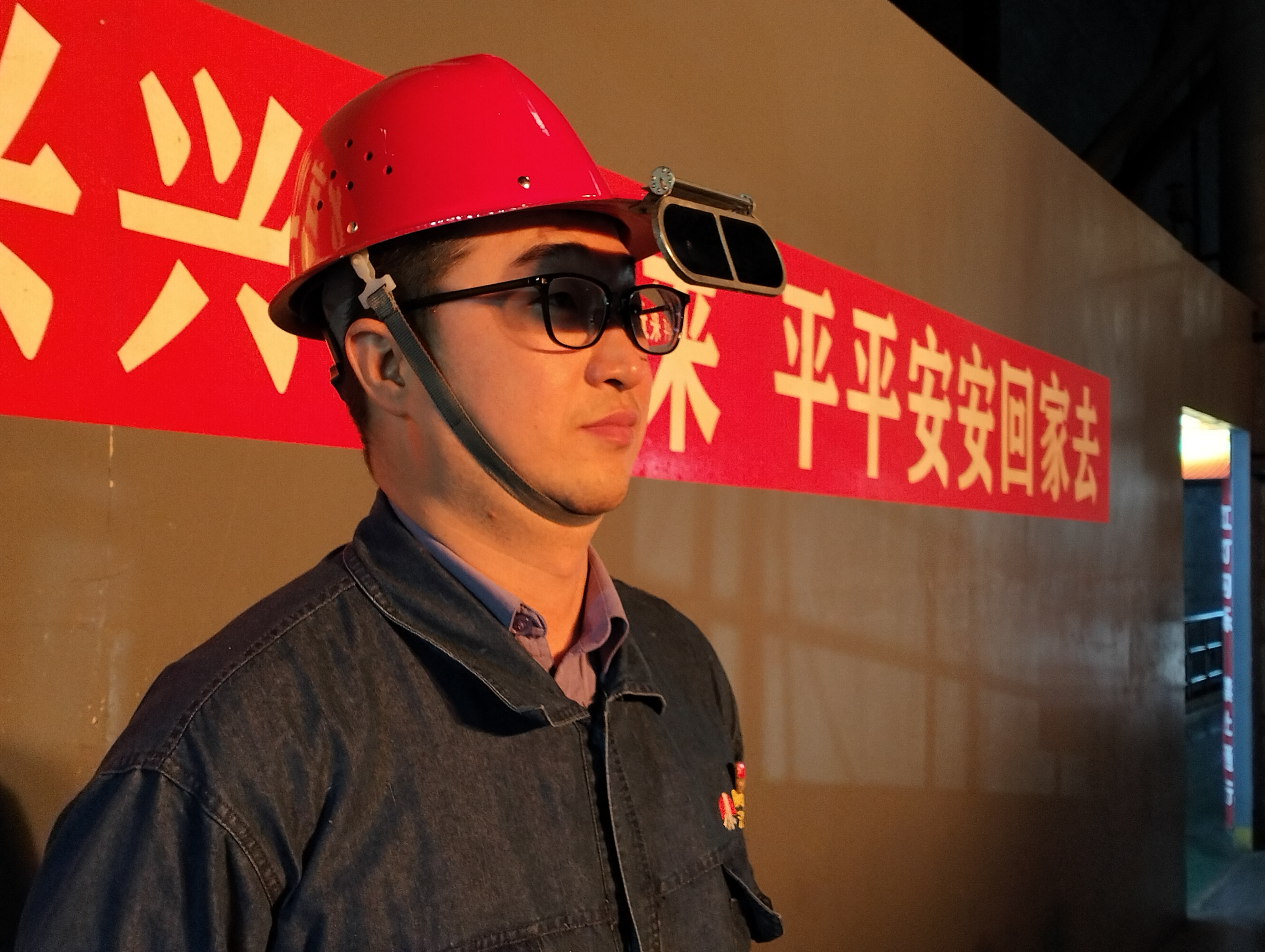 戰(zhàn)高溫，堅(jiān)守一線不服“暑”