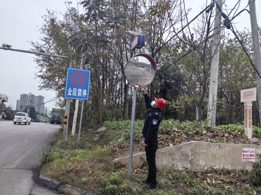 “三點(diǎn)并進(jìn)”全力打好年末交通安全收官之戰(zhàn)