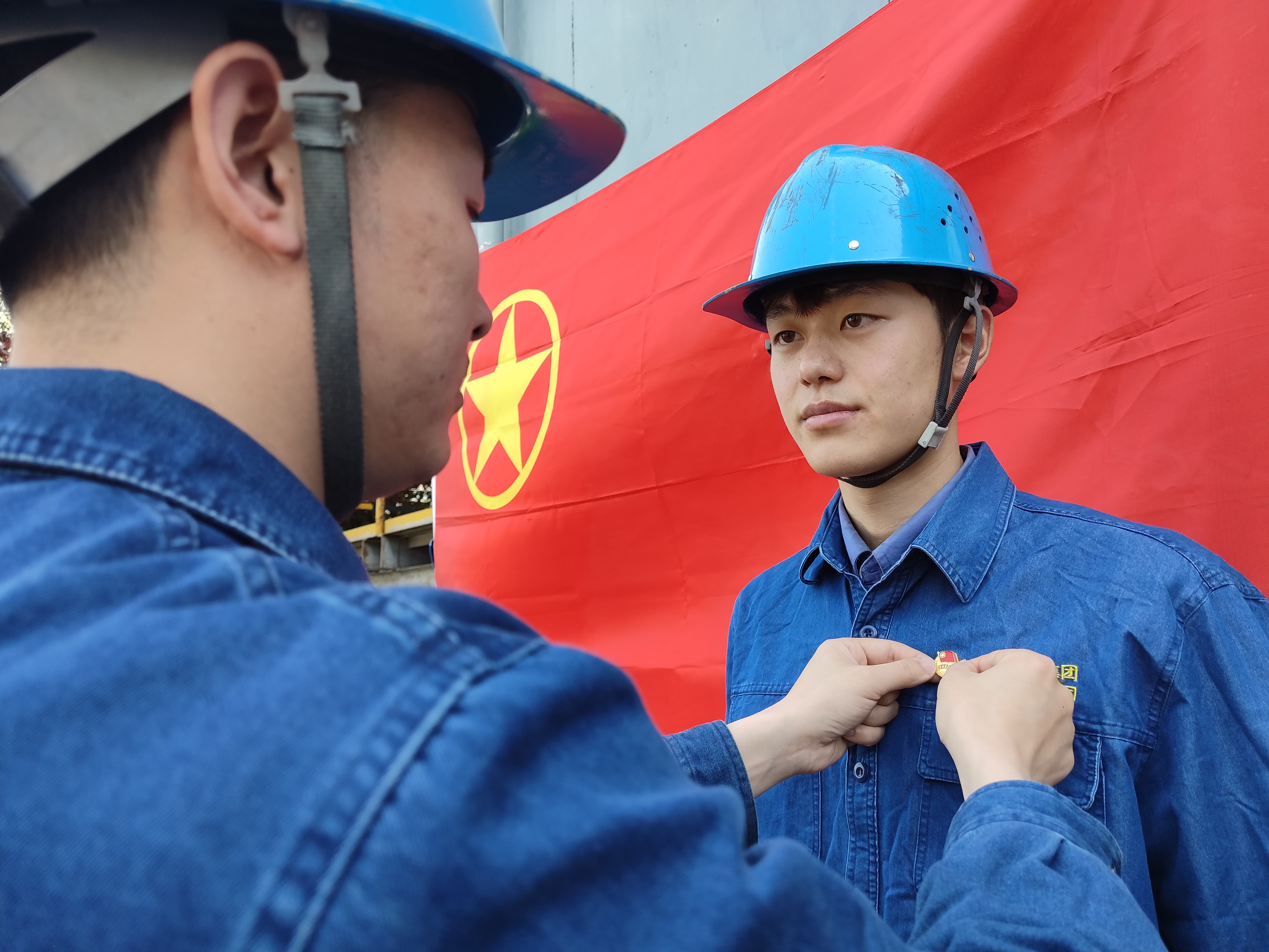 以青春之名書寫責(zé)任擔(dān)當(dāng)---記2024年“全國鋼鐵行業(yè)五四紅旗團(tuán)委”漢鋼公司煉鐵廠團(tuán)委