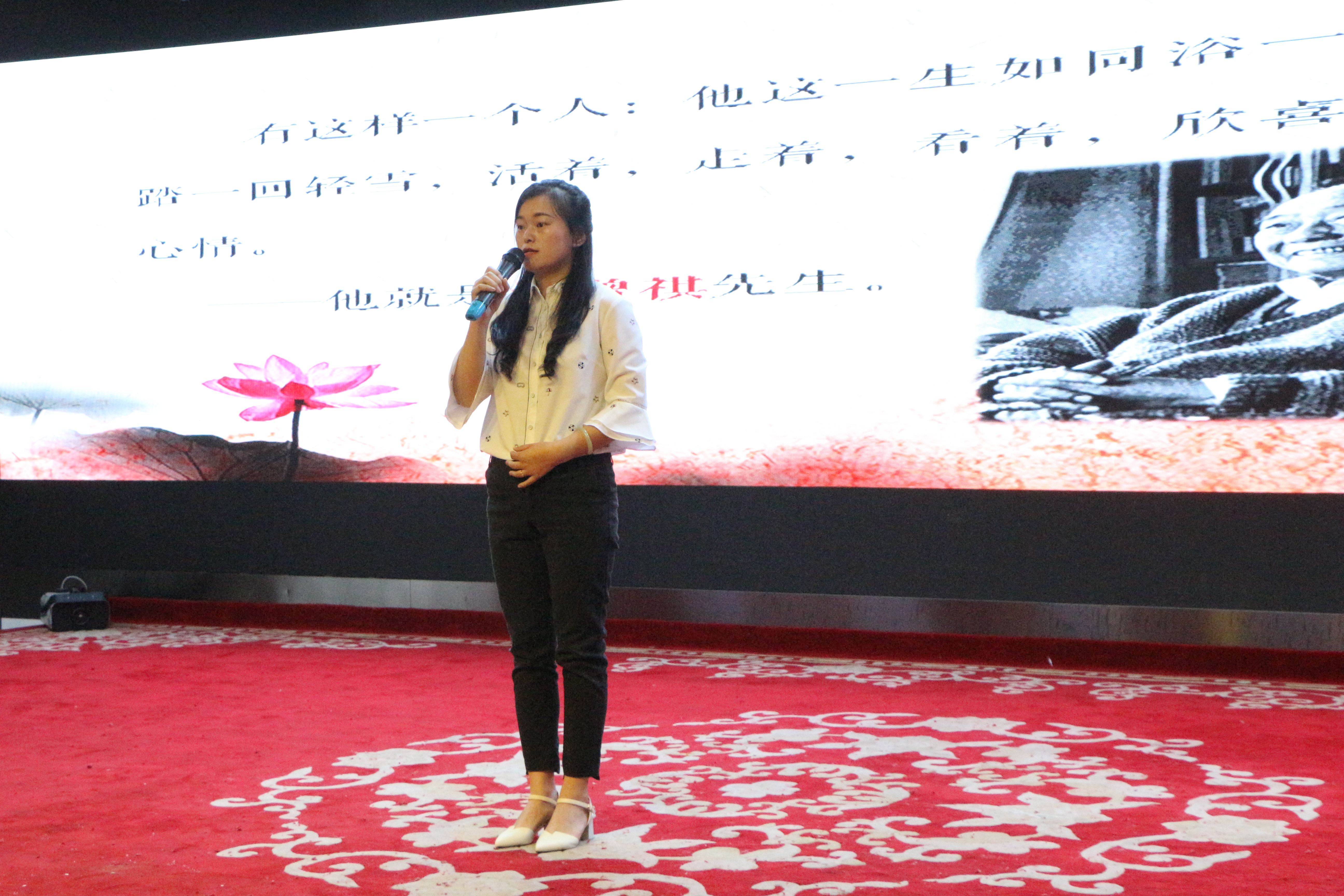 公司舉辦“書香三八”第三季之“圓夢(mèng)新時(shí)代、綻放新風(fēng)采”悅讀分享大賽