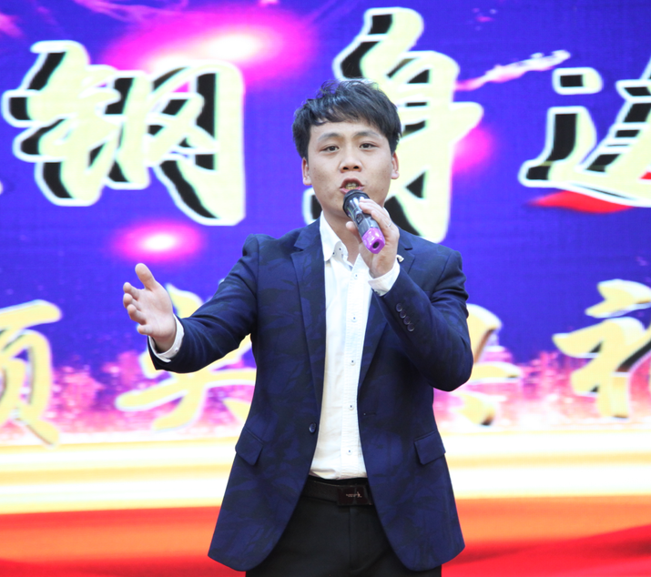 【公司新聞】公司“第三屆感動(dòng)漢鋼身邊人物”頒獎(jiǎng)典禮隆重舉行