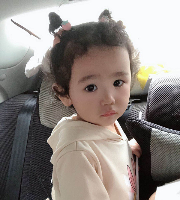 【鋼城文苑】女兒，你慢點(diǎn)長(zhǎng)大