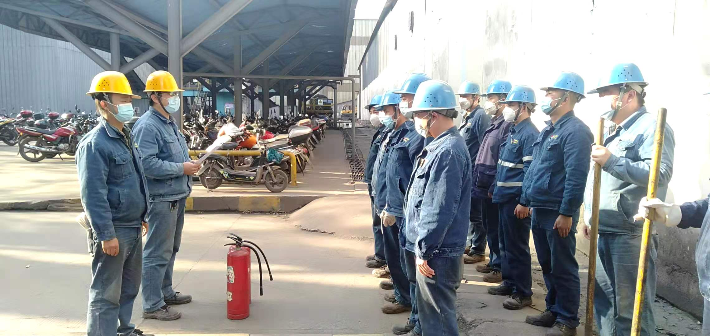 奪路并進，護航“百日安全”